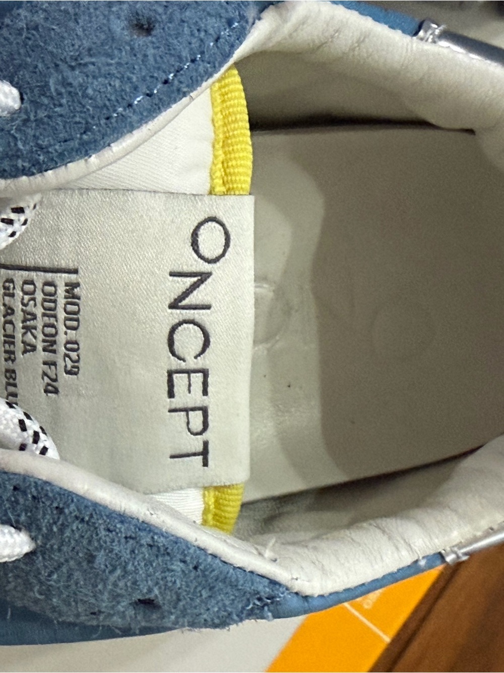 Women’s Blue & Pink Casual Runner Sneakers - Picture 2 of 8